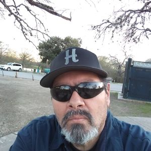 Meet your Posher, Henry